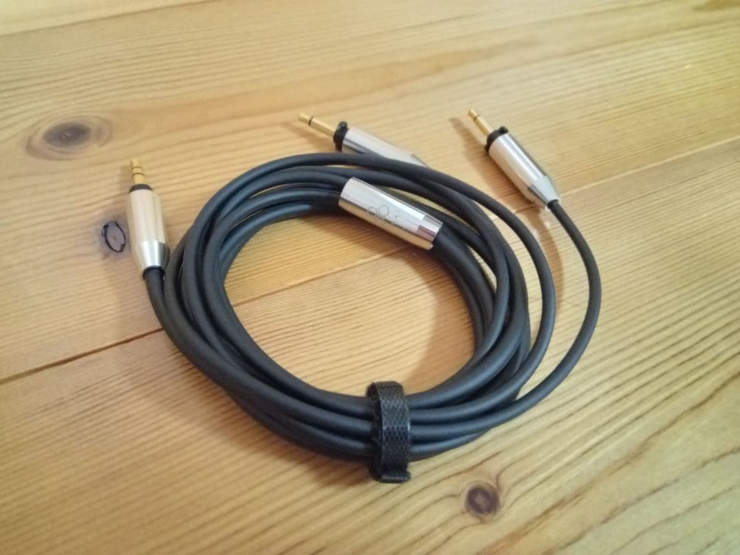 final SONOROUSⅢ　ヘッドホン、final純正ヘッドホンスタンド　他