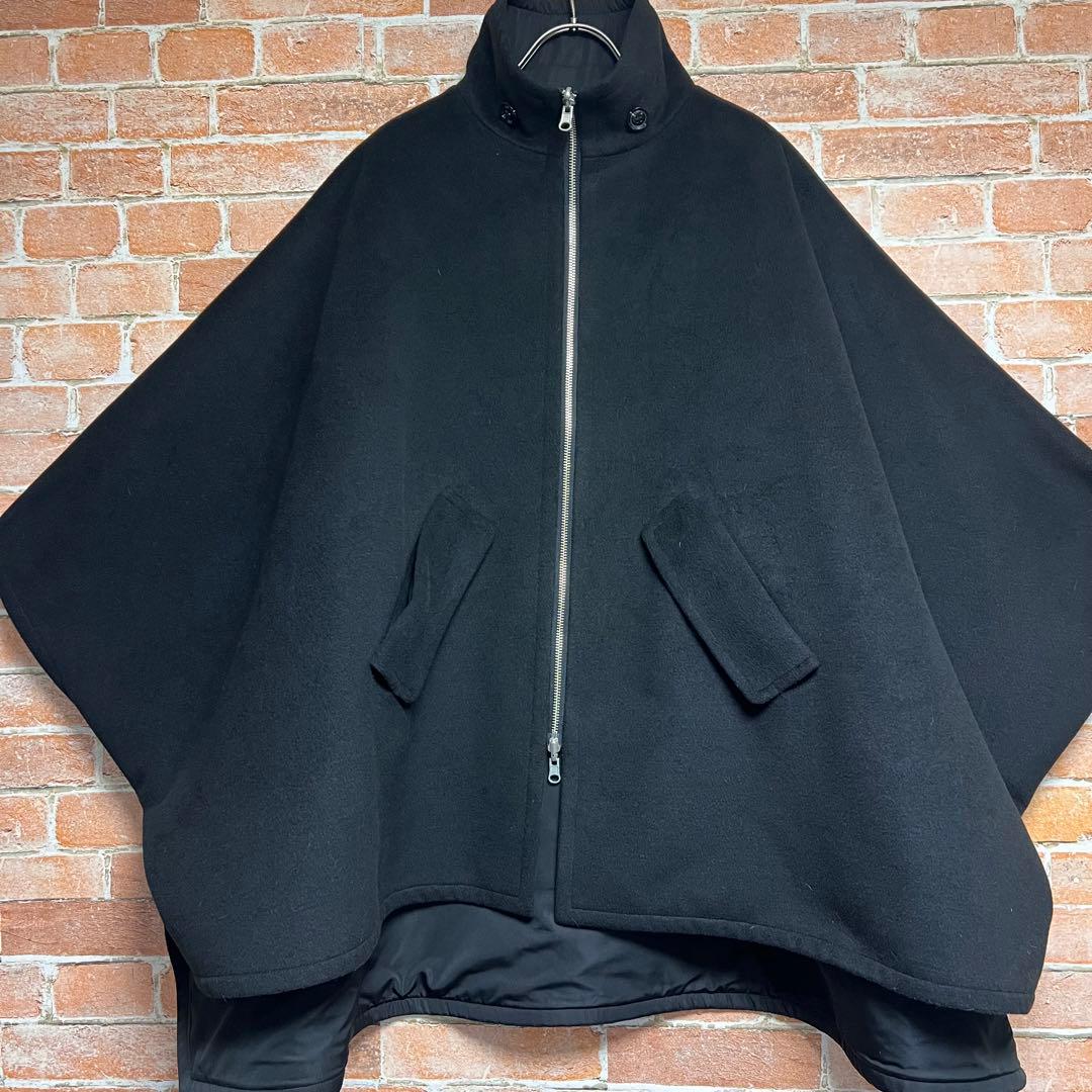 (未使用級)ヘレンチア　リバーシブルポンチョ　2way ケープコート　黒色