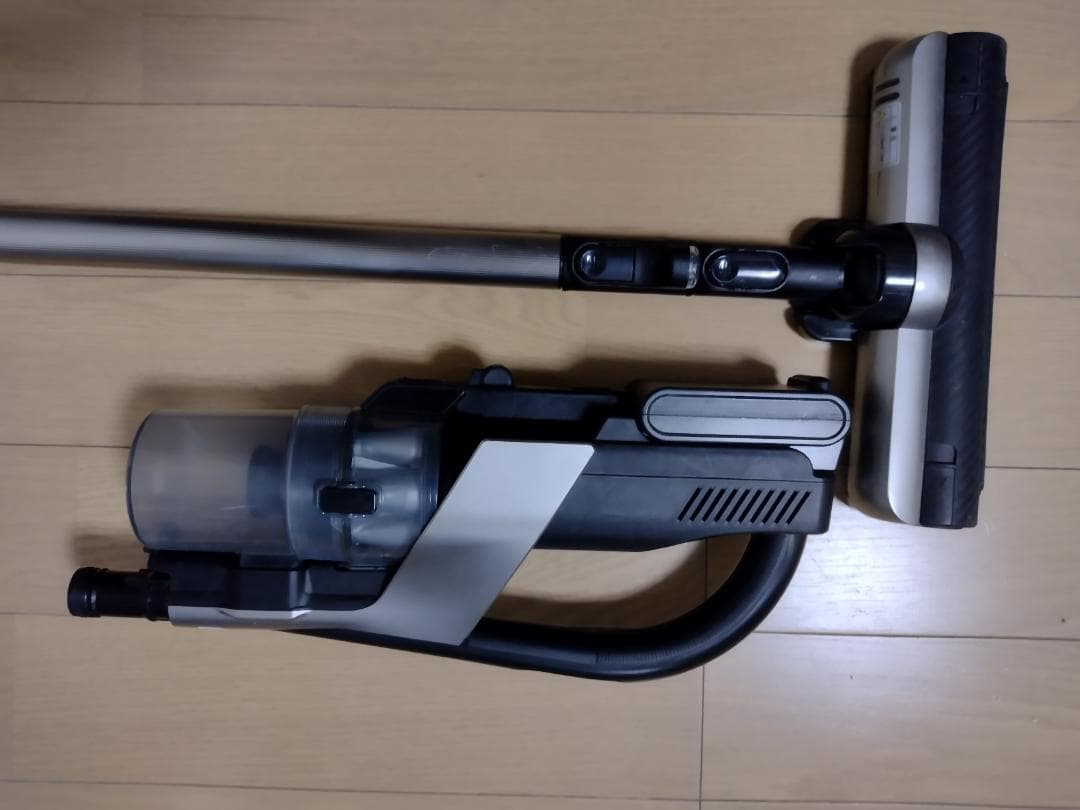 東芝★VC-CLX350★2023年製★バッテリー新品と同等★2