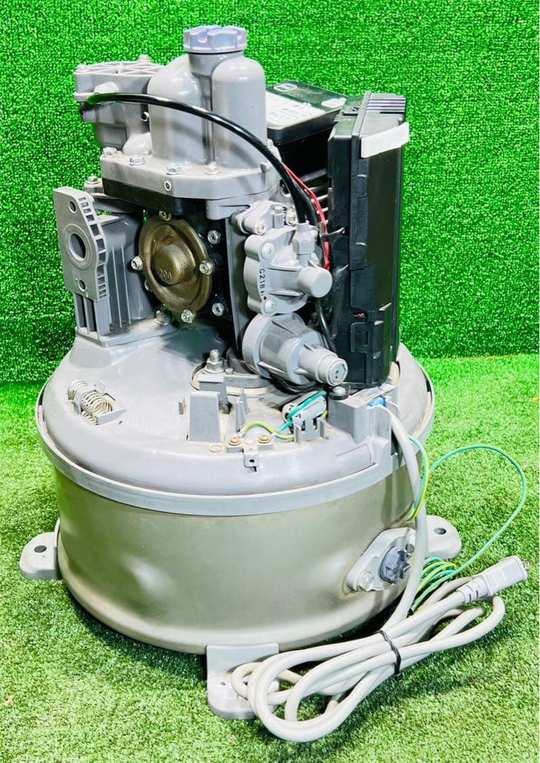 HITACHI カバー付き 井戸用自動ポンプ WT-P200Y 動作確認済み
