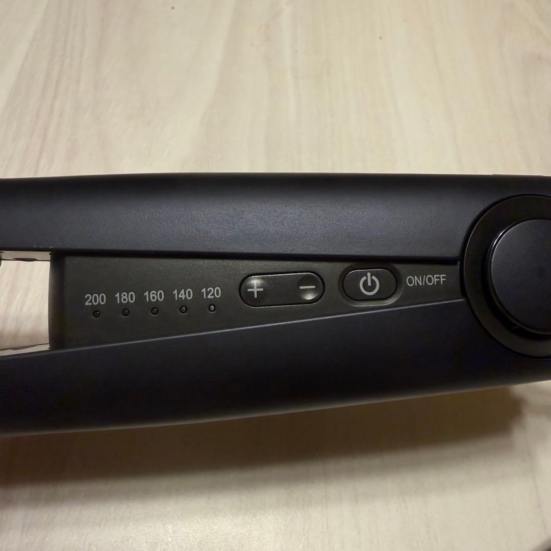 【美品】シャープ プラズマクラスター ストレートヘアアイロン ブラック