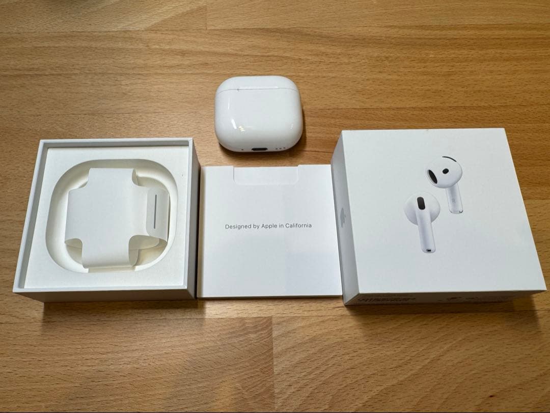 AirPods 4 ノイズキャンセリング＋カバーケースセットMXP93J/A