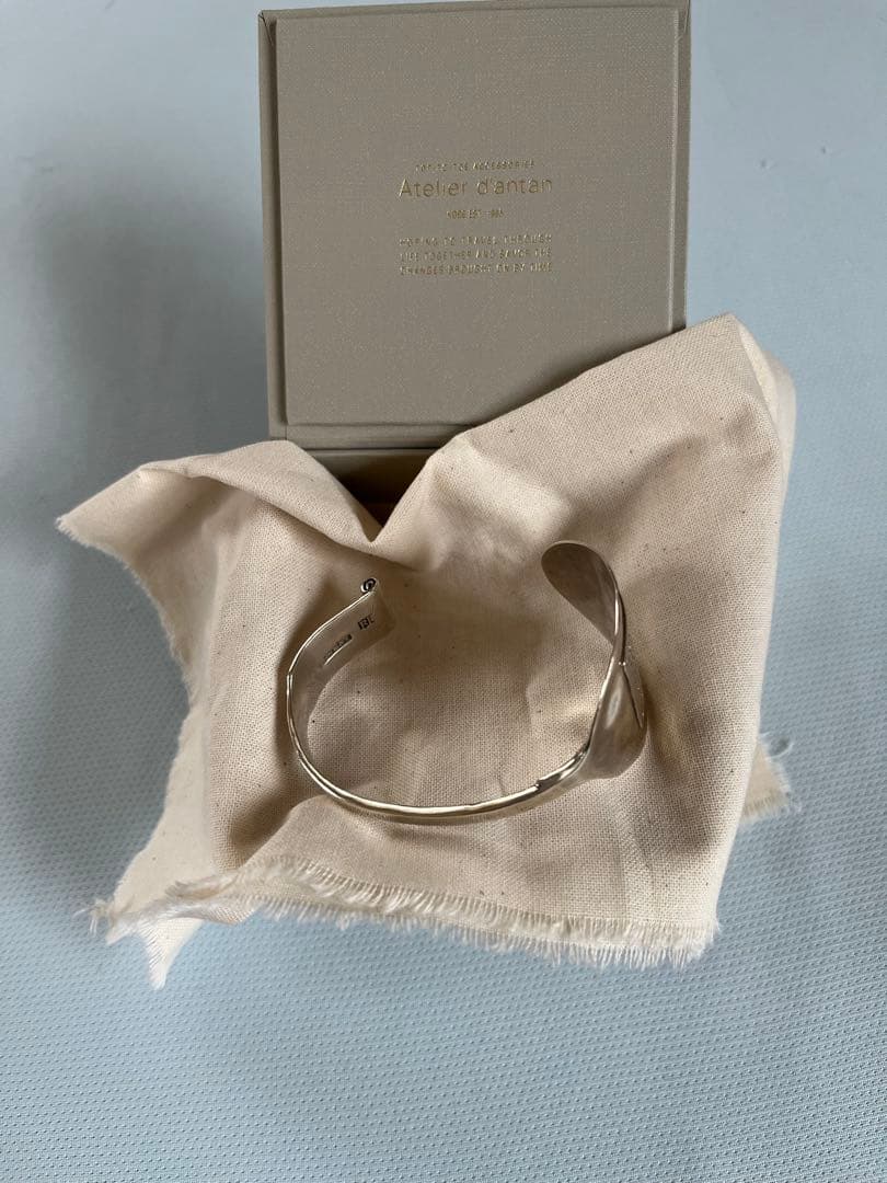 Atelier d'antan (アトリエダンタン) spoon bangle