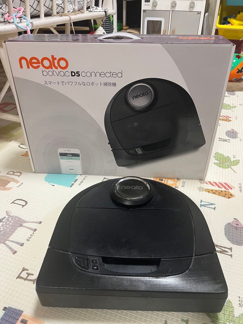 お掃除ロボット　neato