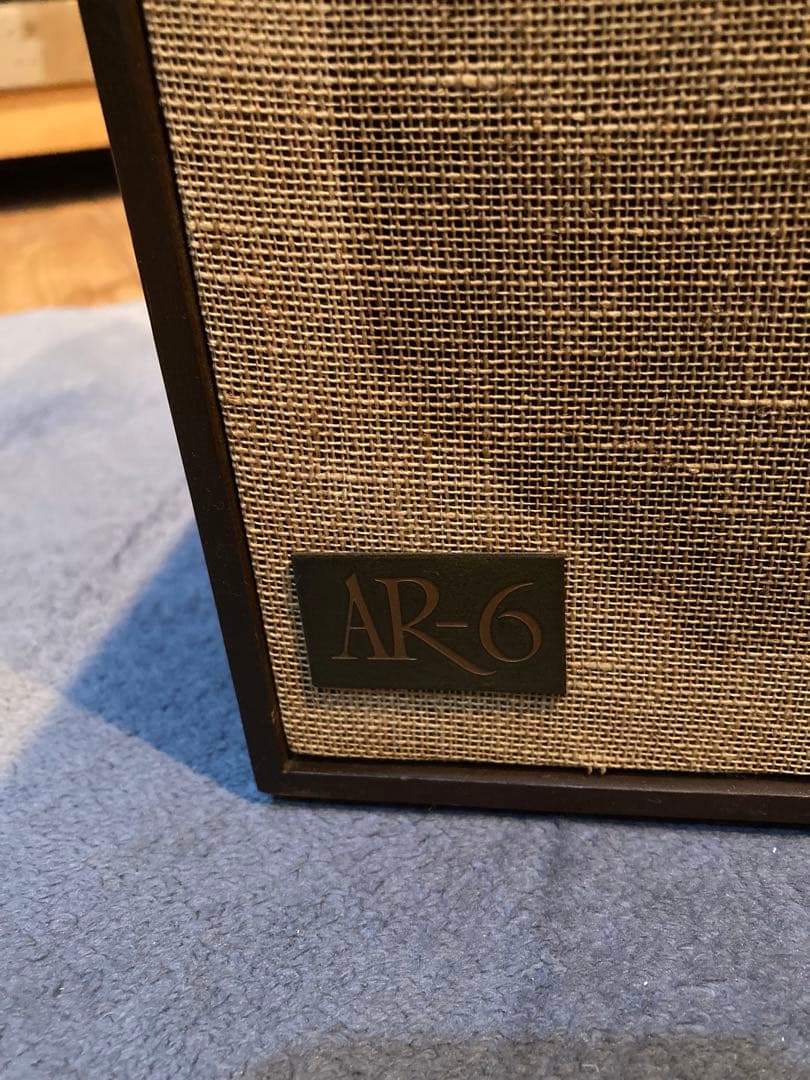 Acoustic Research AR-6 エンクロージャー