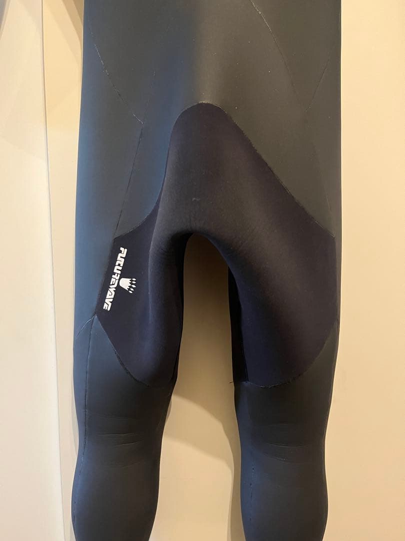 FUTURE WAVE セミドライブ 3mm フルスーツ エアフレイム 起毛