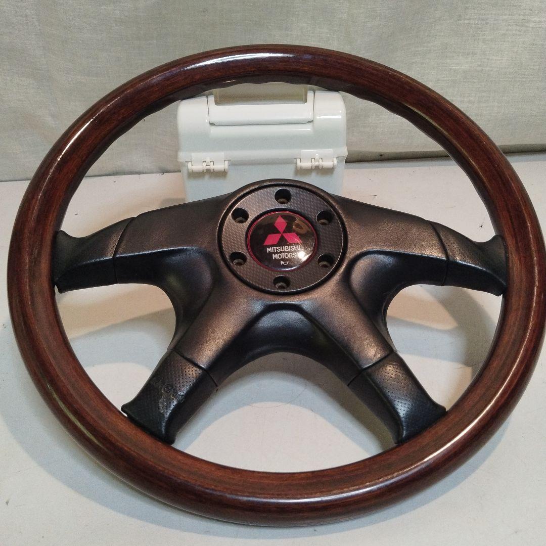 旧車　三菱自動車ホーン付き　木製ハンドル　イタリア製品