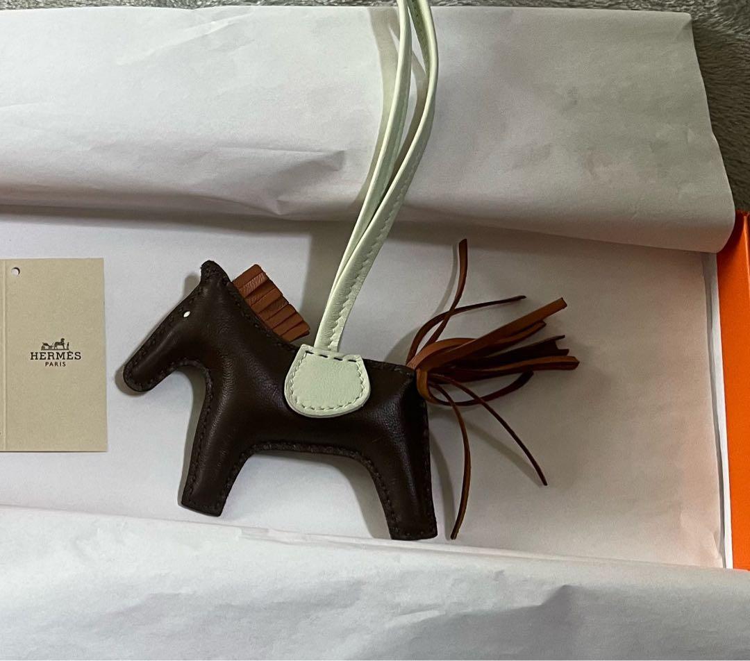 HERMES 馬型レザーチャーム [新品]