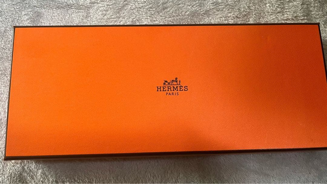 HERMES 馬型レザーチャーム [新品]