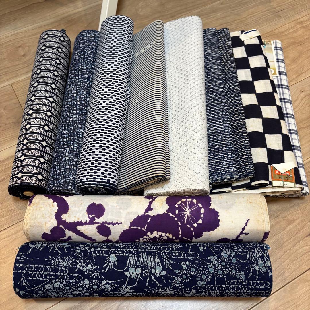 J格安 リメイク　素材　まとめ売り　着物　和服　10点　本染　浴衣　反物　梅柄