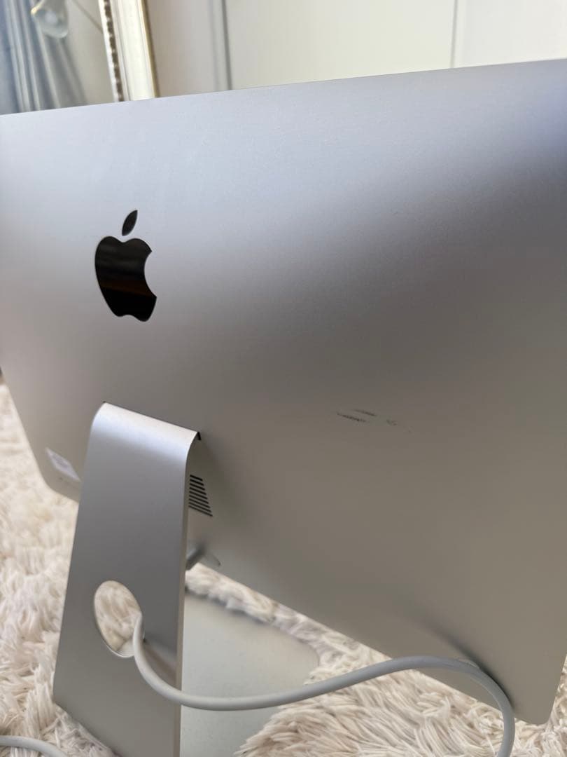 Apple iMac 21.5″ 4K Retina デスクトップPC