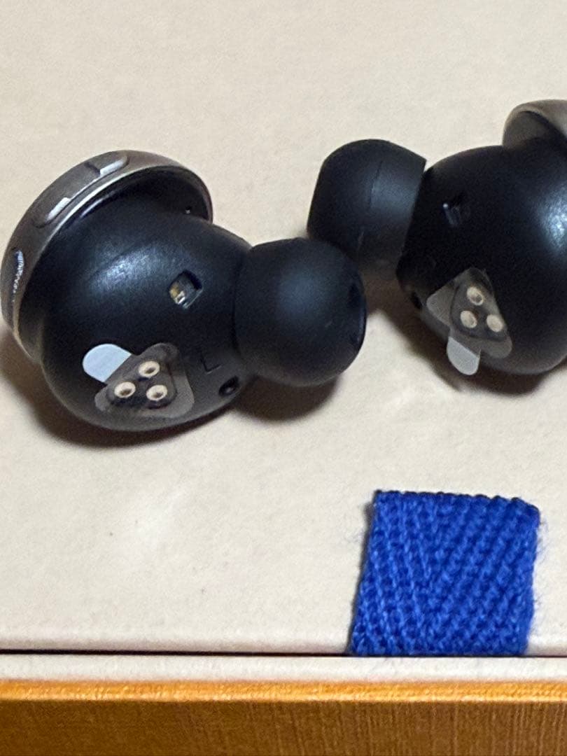 【新品未使用】ルイヴィトン ホライゾン ライト・アップ イヤホン シルバー