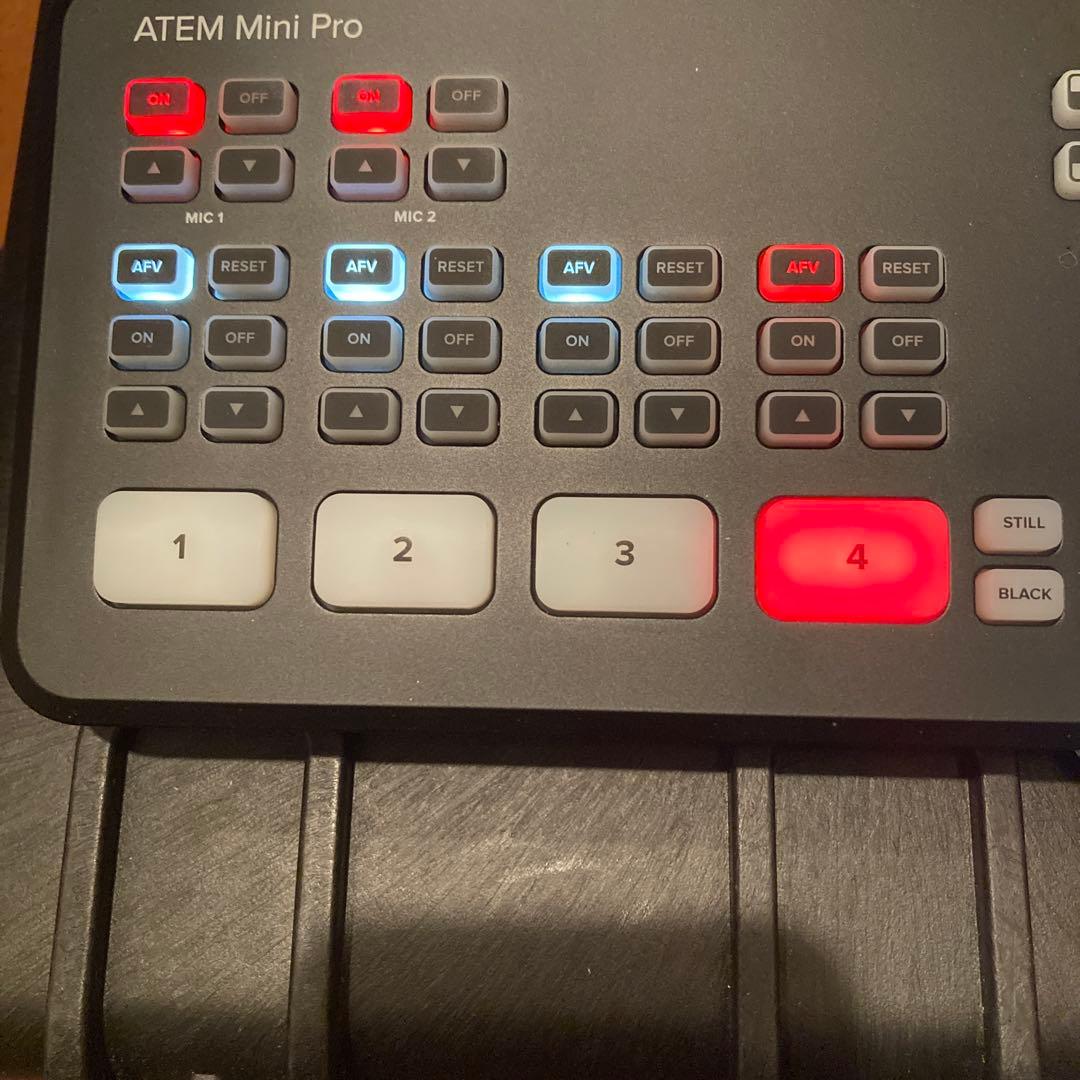 ハードケース付 Black Magic Design Atem Mini Pro