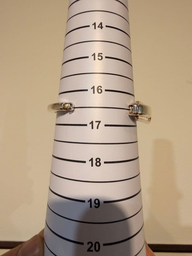 希少　HERMES シルバーバングル 箱付き