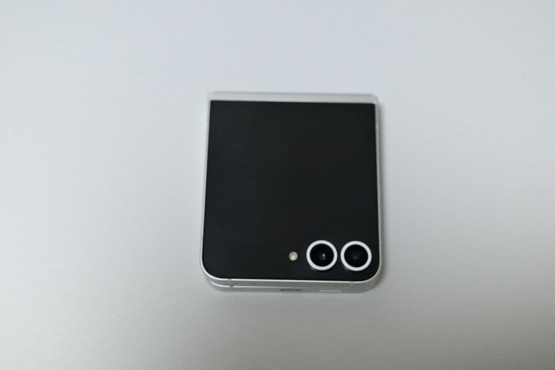 Galaxy Z Flip6 256GB｜SIMフリー ホワイト