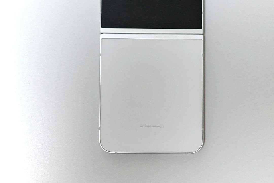 Galaxy Z Flip6 256GB｜SIMフリー ホワイト