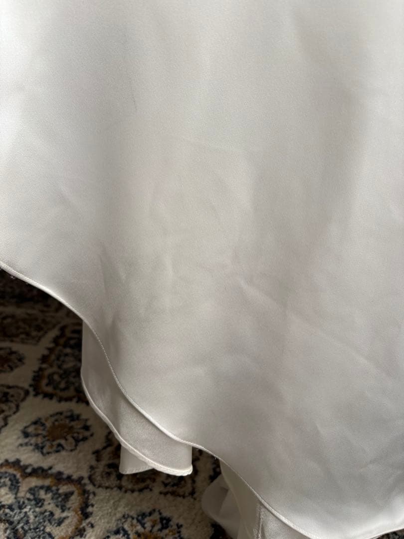 パフスリーブ サテンソフトマーメイドウエディングドレス 二次会 花嫁 S