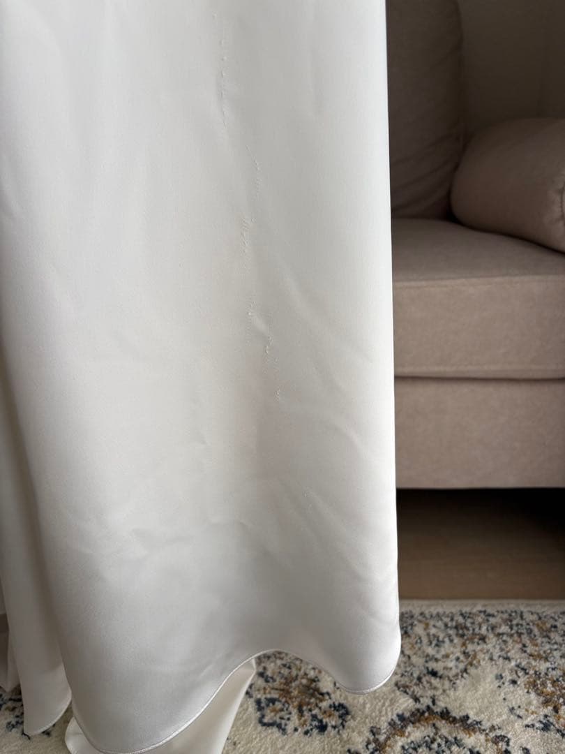 パフスリーブ サテンソフトマーメイドウエディングドレス 二次会 花嫁 S