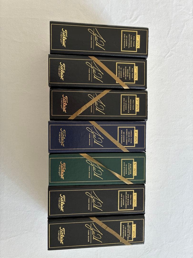 タイガーウッズ　優勝記念ボール　プレミア　訳あり