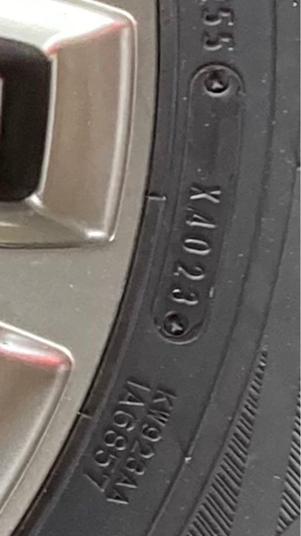 H∧Lとマンさま専用 スタッドレスタイヤ　ハイエース