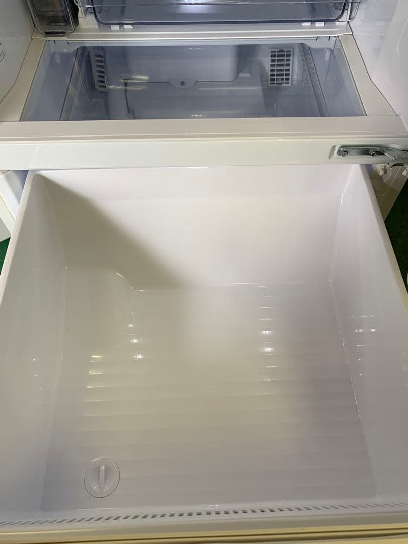 #219 冷蔵庫　アクア　AQR-V37P(W) 2023年製