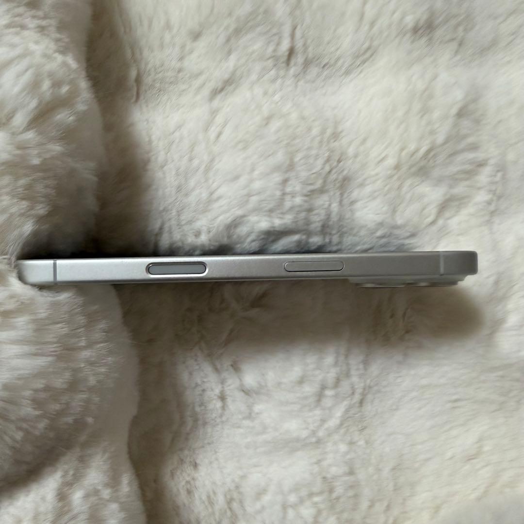 iPhone16 128gb 本体 ホワイト