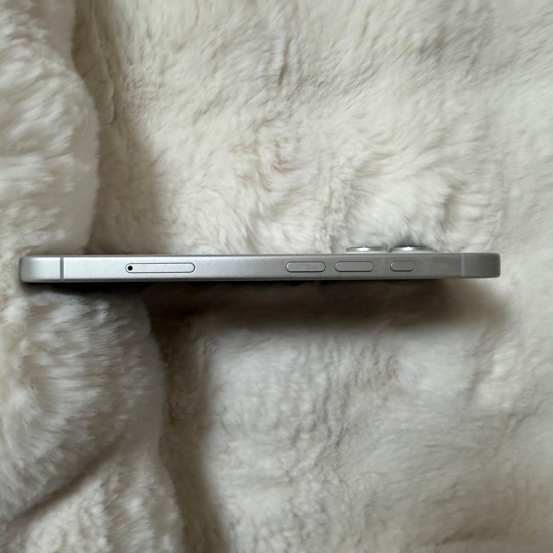 iPhone16 128gb 本体 ホワイト