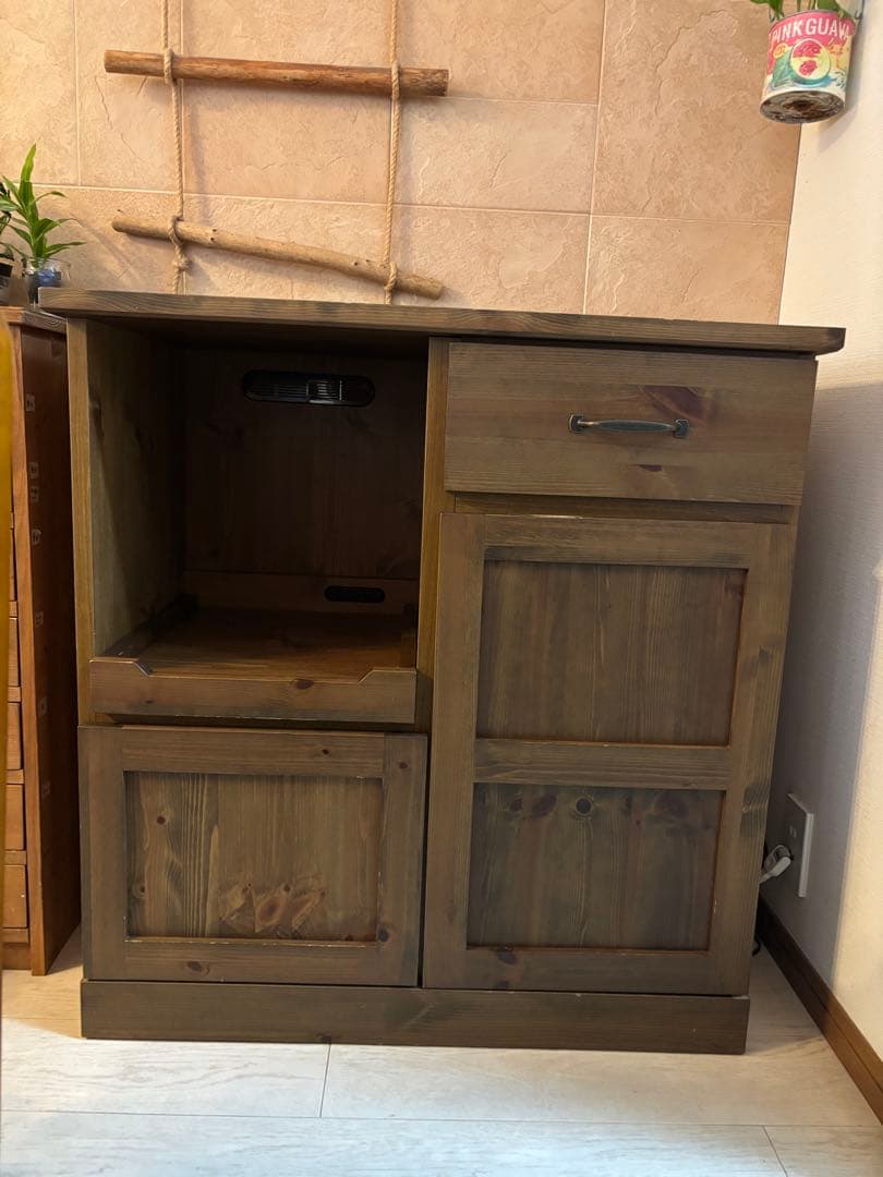 木製キッチンカウンター 収納付き