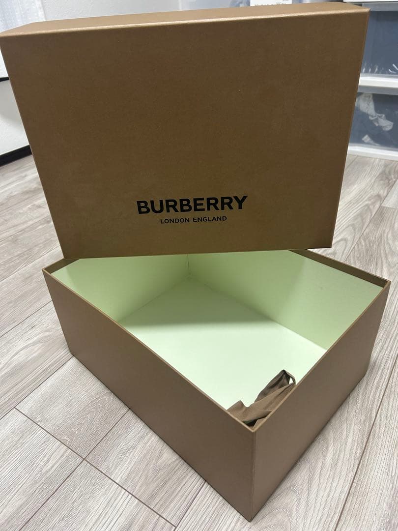 BURBERRY ポンチョ