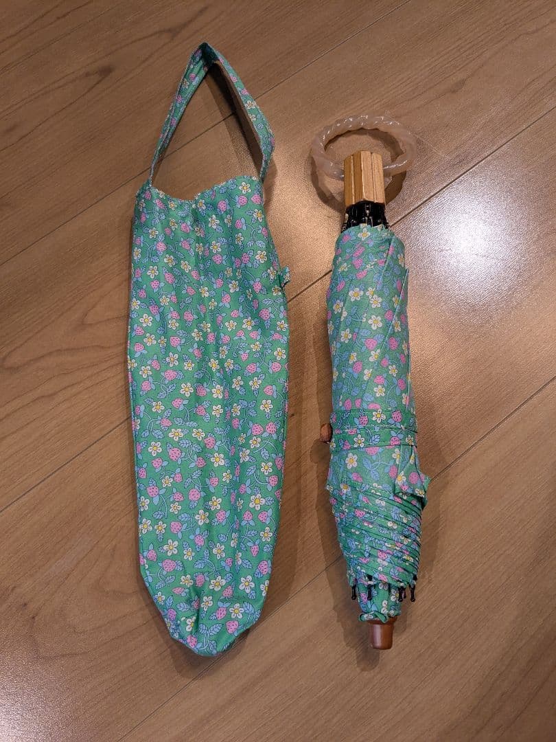 CHILD WOMAN リバティ 折りたたみ日傘 未使用