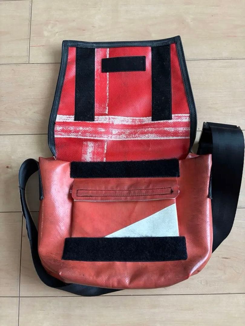 FREITAG フライターグ　オレンジ メッセンジャーバッグ