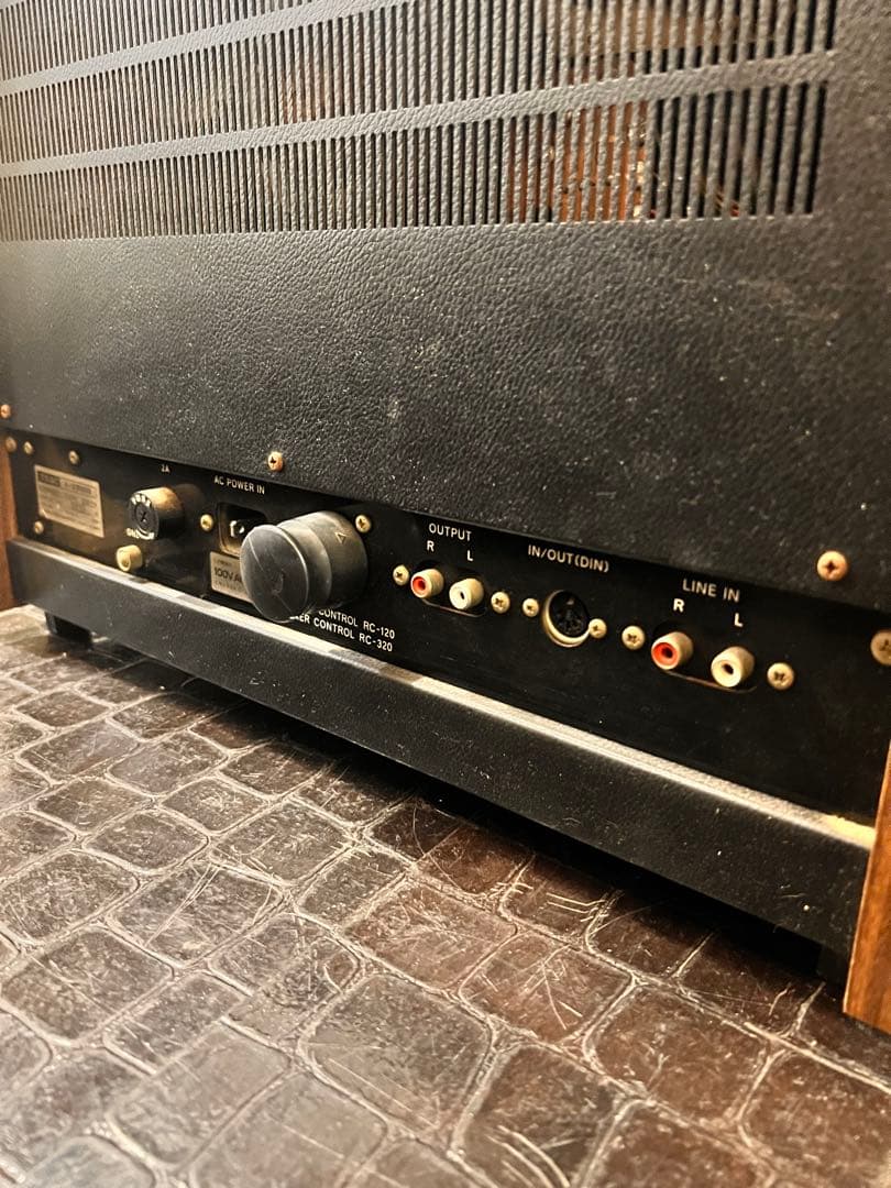 激安送料込‼️ TEAC ティアック A-2300S　ジャンク