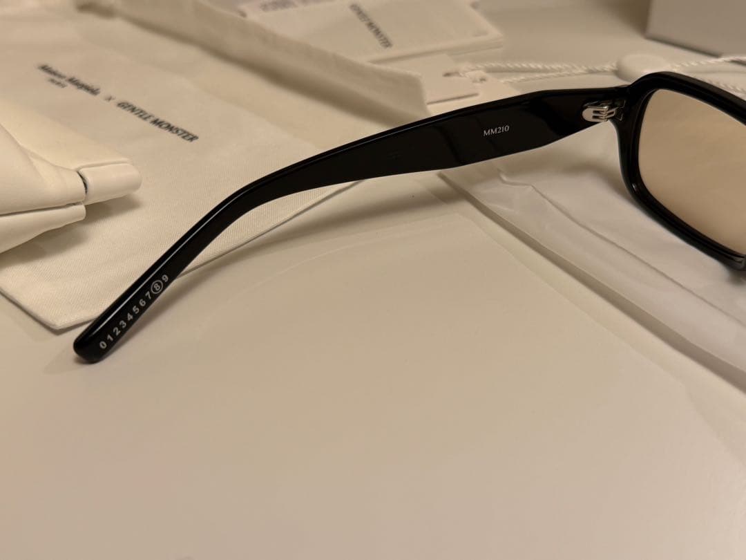 小物 GENTLE MONSTER x Maison Margiela MM210