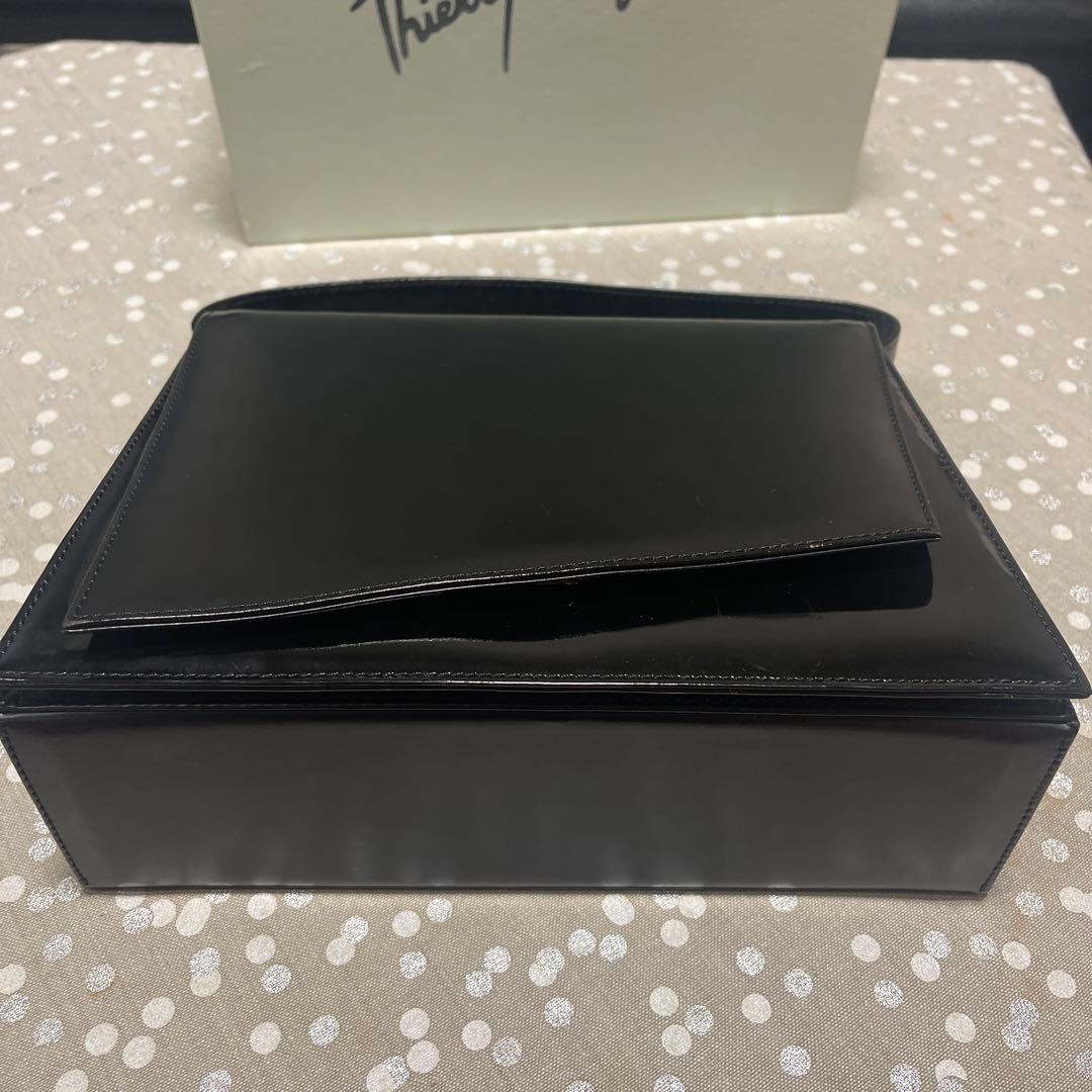 ティエリーミュグレー/エナメル✖️革のクラッチハンドバッグ/80年代ヴィンテージ！