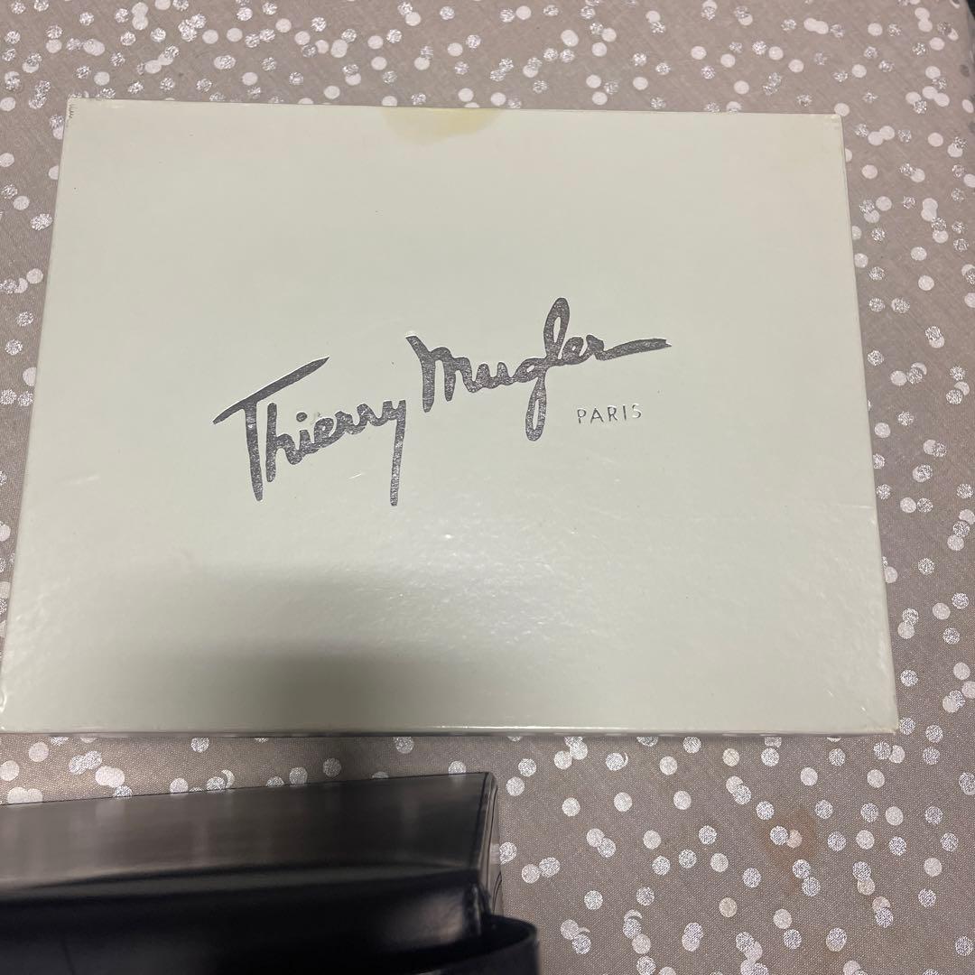 ティエリーミュグレー/エナメル✖️革のクラッチハンドバッグ/80年代ヴィンテージ！