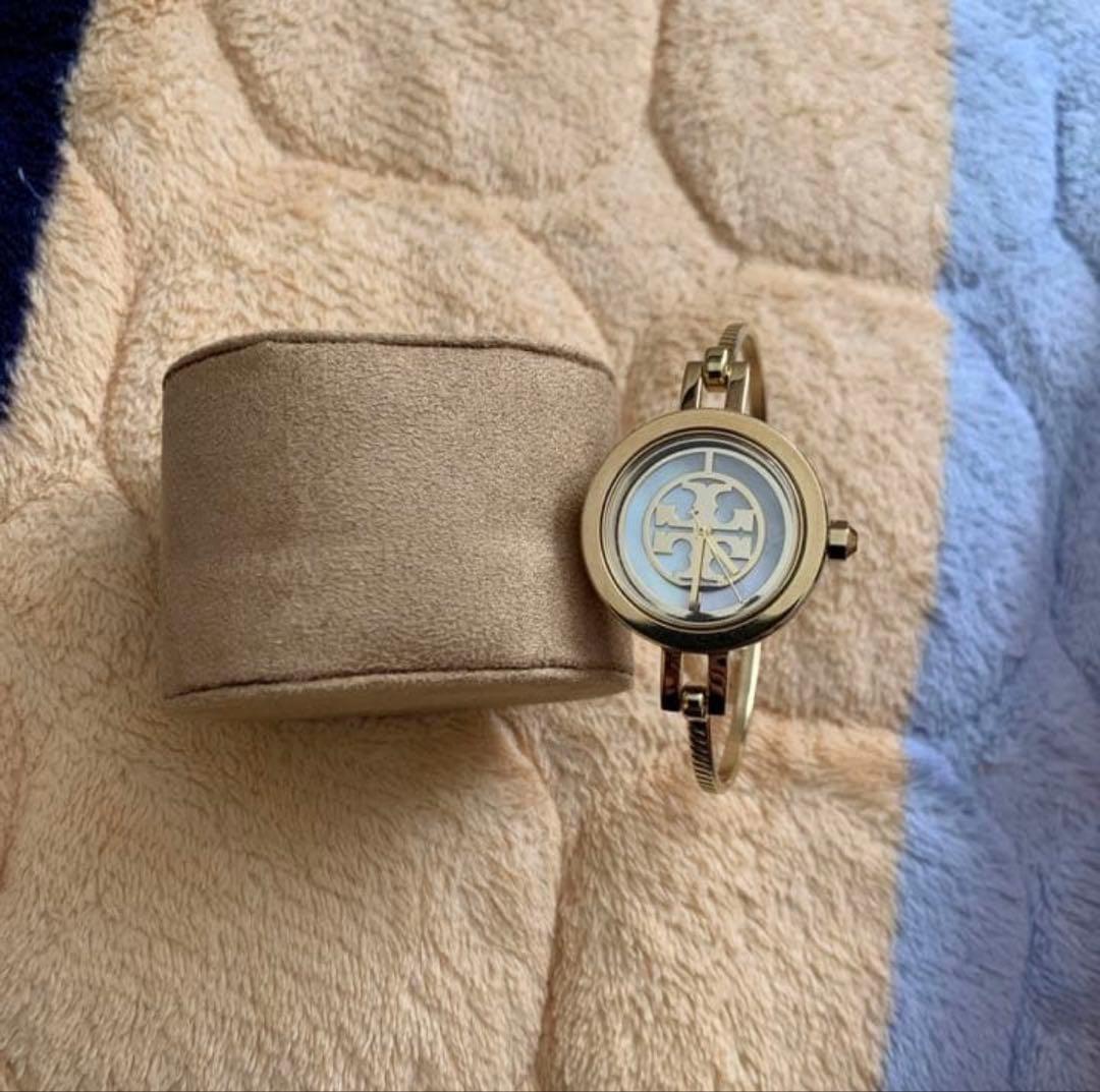 TORY BURCH ゴールドウォッチ 交換用ストラップ付き