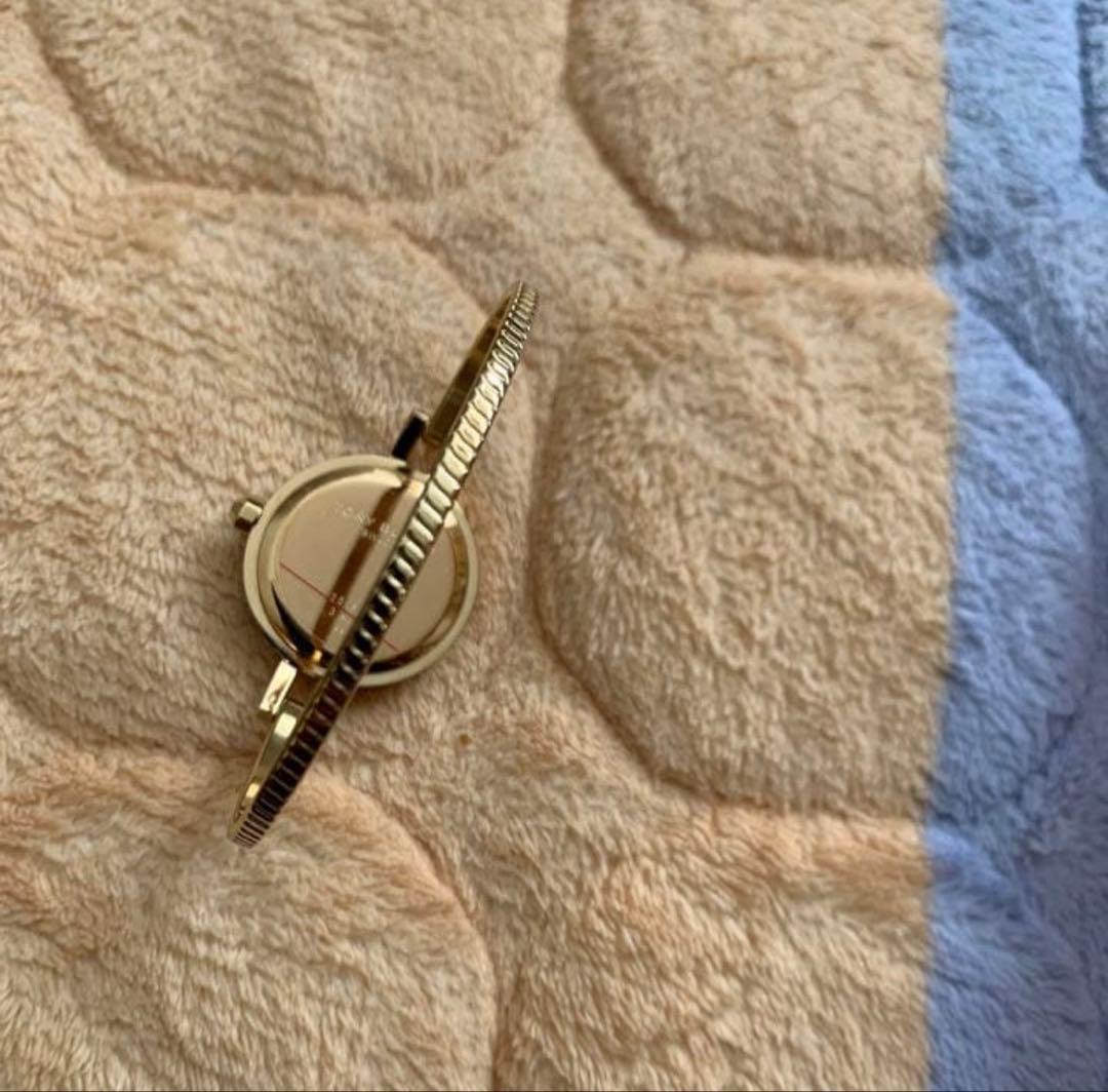 TORY BURCH ゴールドウォッチ 交換用ストラップ付き
