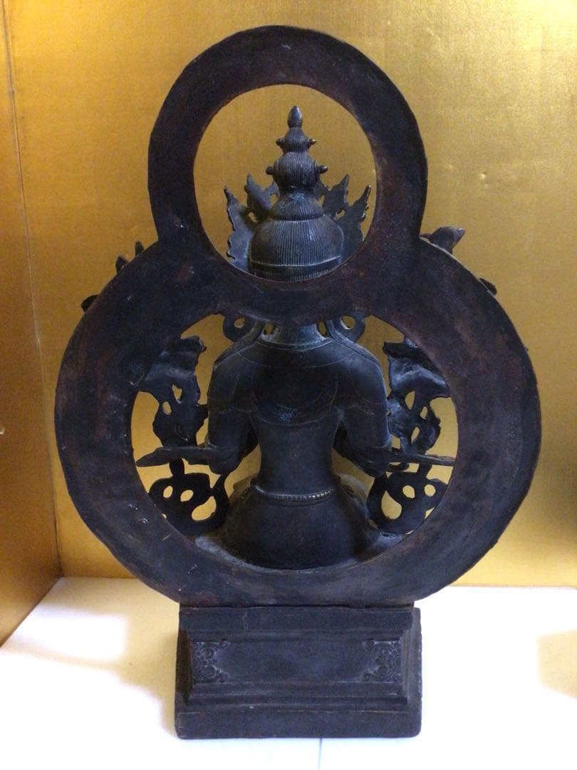 仏像 高さ約45センチ