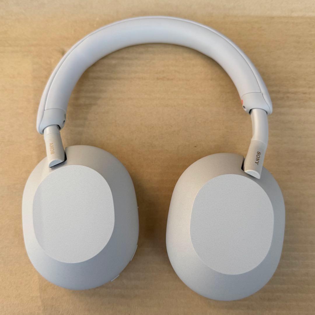 ソニーワイヤレスヘッドホンWHー1000XM5／S