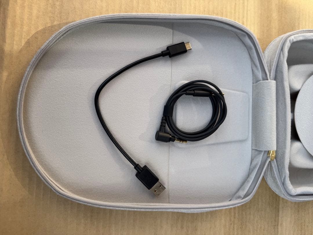 ソニーワイヤレスヘッドホンWHー1000XM5／S