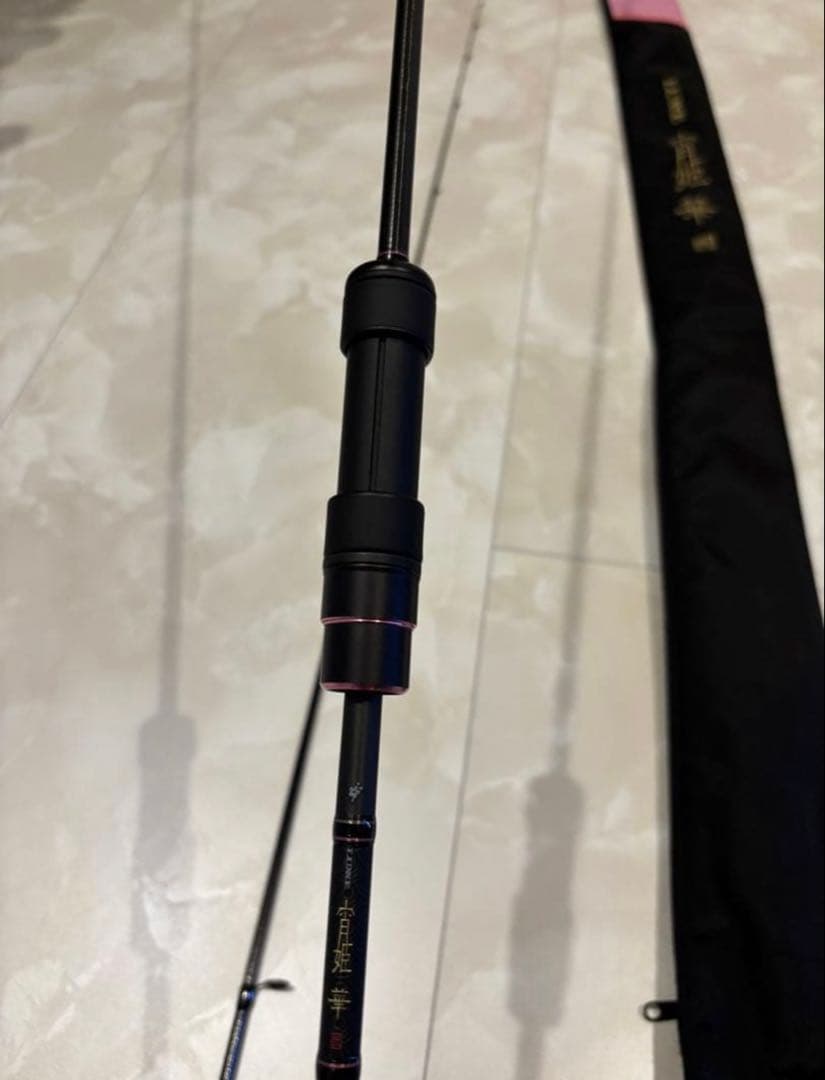 がまかつLUXXE　宵姫華弐S64L-solid 中古美品