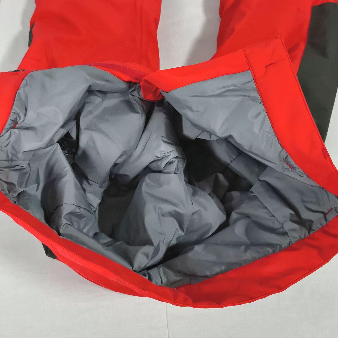 プラダ　スキーウェア　パンツ　GORE-TEX　超暖か