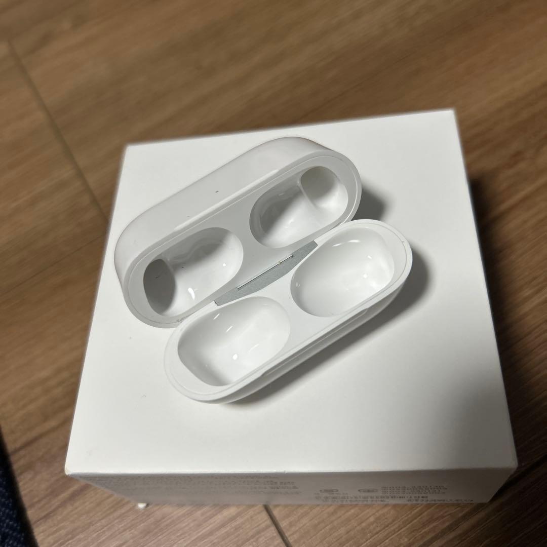 AirPods Pro 本体 充電ケーブル付き