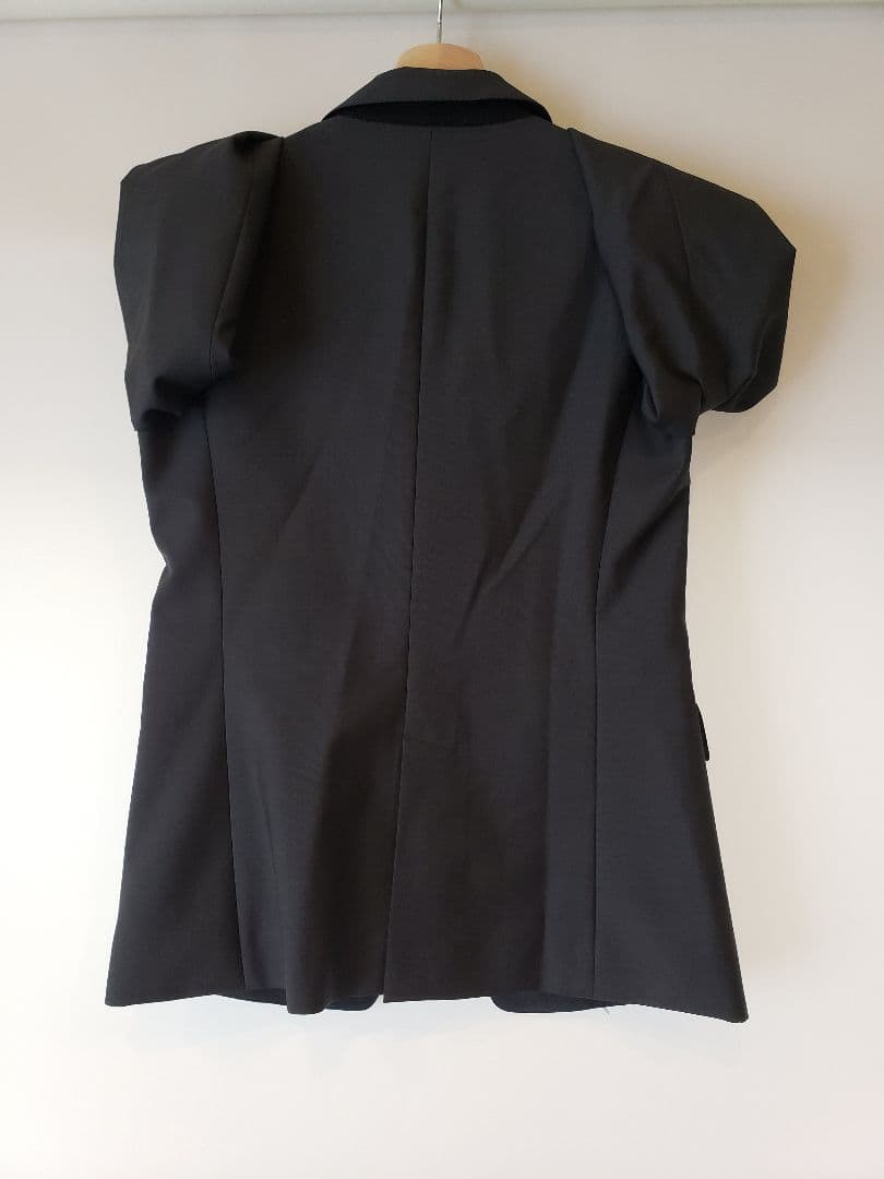 最終値下げ!定価５万　新品タグ付き※ICB アイシービー　テーラードジャケット