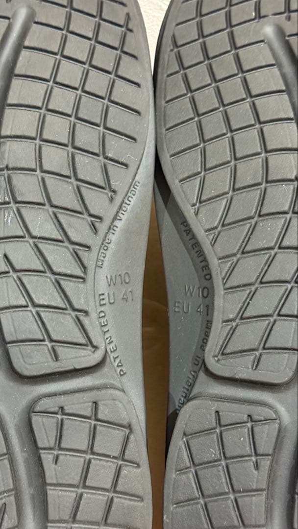 ウーフォス OOFOS OOmega 正規品 27cm