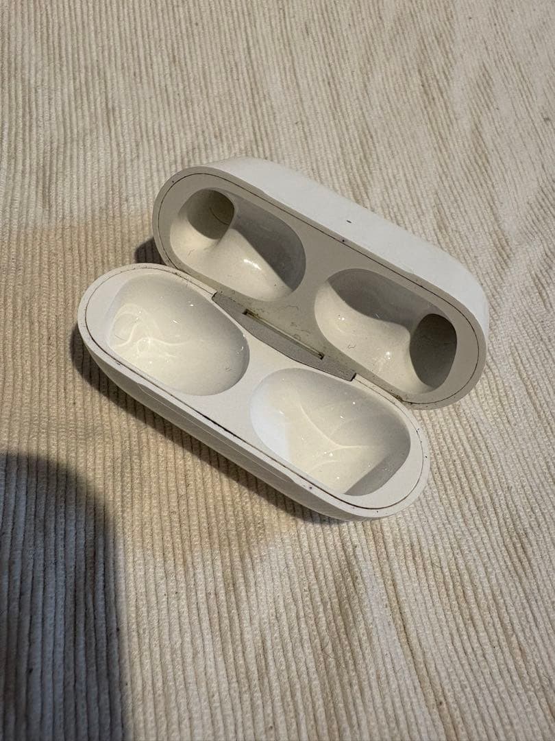 AirPods Pro 第一世代 Apple イヤホン