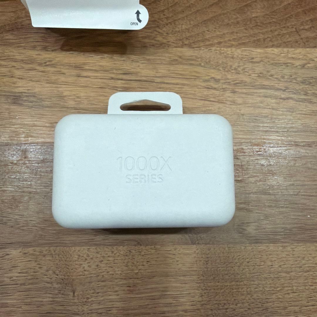 SONY WF-1000XM5 ブラック　完品　美品　おまけ付き