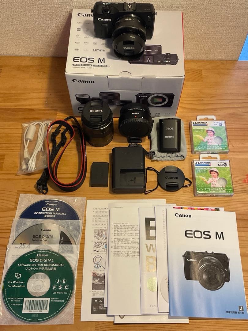 Canon EOS M ダブルレンズキット 中古品 一眼 カメラ ミラーレス