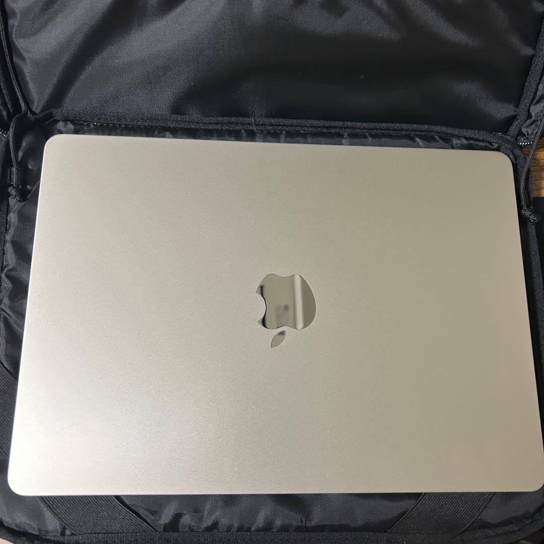 MacBook air m2 13.6インチ 256GB ほぼ未使用