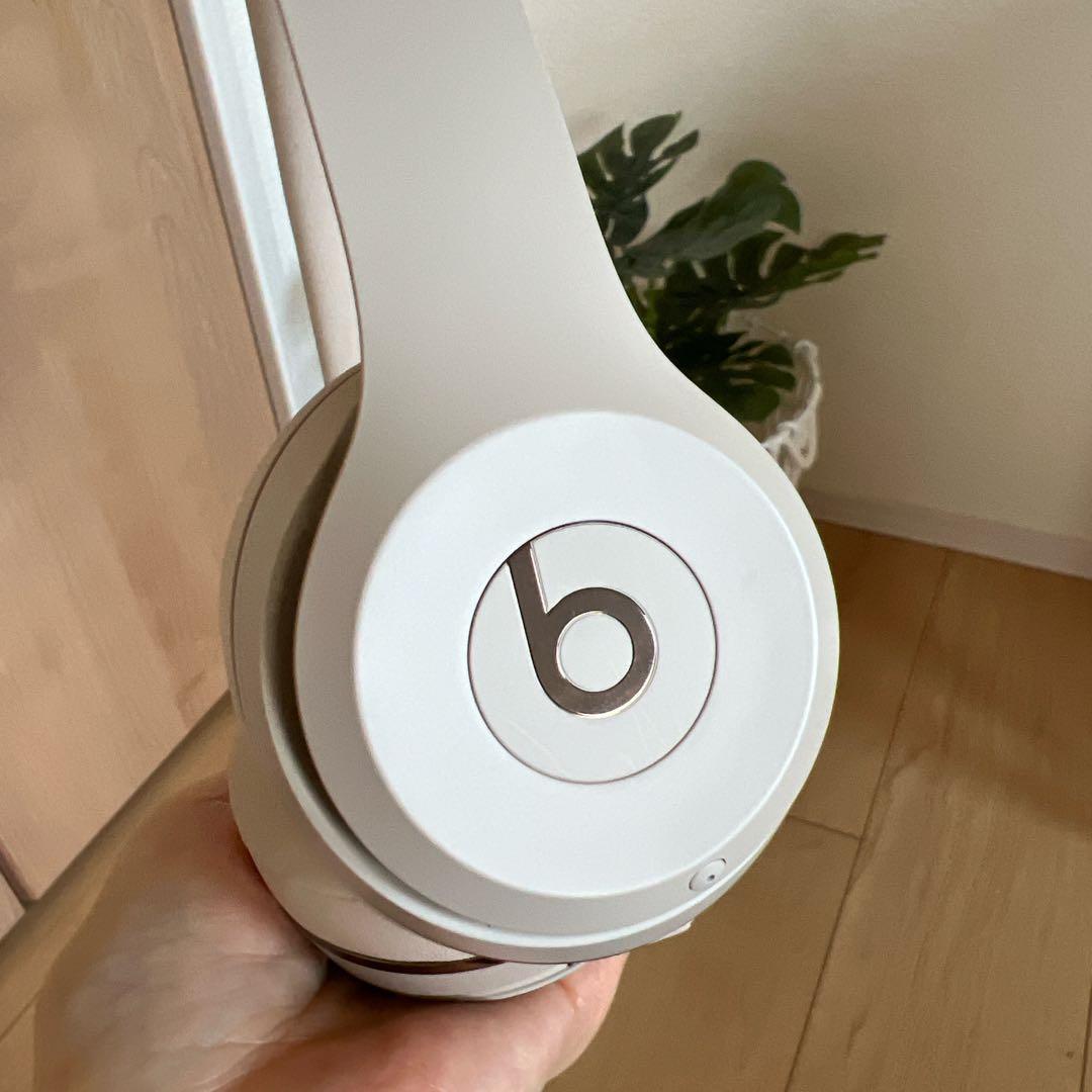 Beats solo3 ワイヤレス ヘッドホン サテンゴールド
